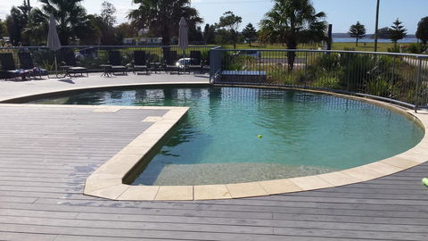 Corrigans Cove - Pubs and Clubs 25