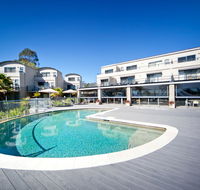 Corrigans Cove - Pubs and Clubs