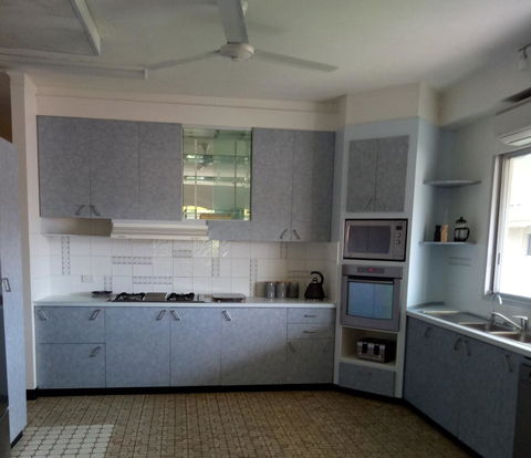 Arafura Blue - Pubs and Clubs 10