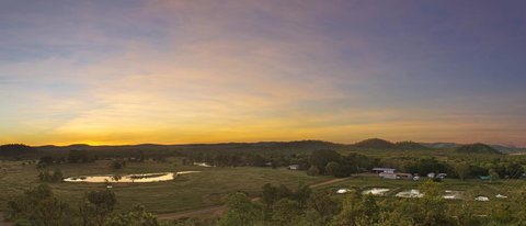 Mount Bundy Station - Pubs and Clubs 35