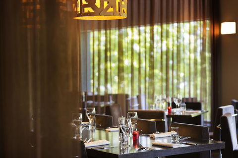 Novotel Canberra - Pubs and Clubs 43