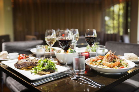 Novotel Canberra - Pubs and Clubs 37