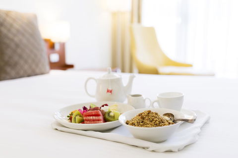 Novotel Canberra - Pubs and Clubs 31