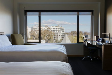Crowne Plaza Canberra, An IHG Hotel - Pubs and Clubs 18