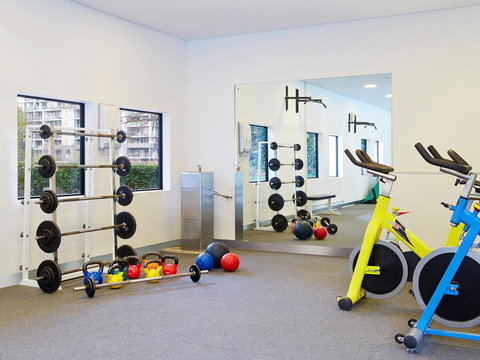 Crowne Plaza Canberra, An IHG Hotel - Pubs and Clubs 5