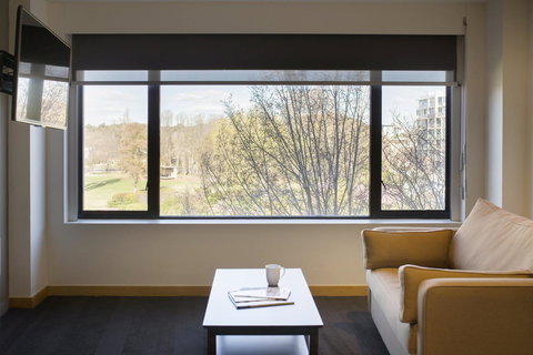 Crowne Plaza Canberra, An IHG Hotel - Pubs and Clubs 29