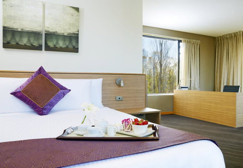 Crowne Plaza Canberra, An IHG Hotel - Pubs and Clubs 44