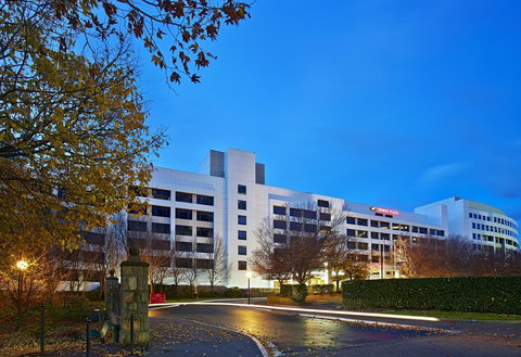 Crowne Plaza Canberra, An IHG Hotel - Pubs and Clubs 1