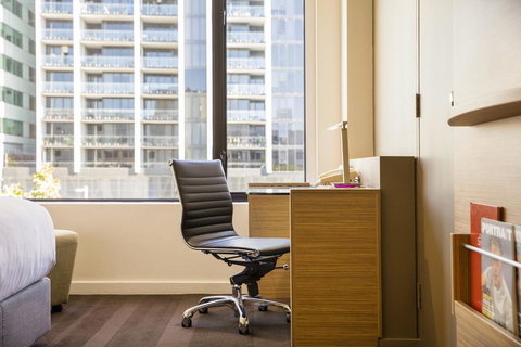 Crowne Plaza Canberra, An IHG Hotel - Pubs and Clubs 40