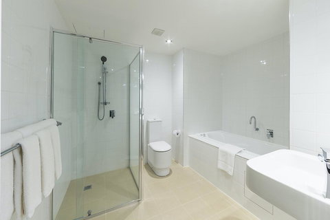 Crowne Plaza Canberra, An IHG Hotel - Pubs and Clubs 27