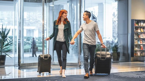 Crowne Plaza Canberra, An IHG Hotel - Pubs and Clubs 9