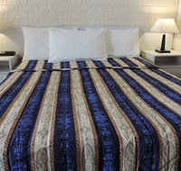 Bondi Motel - Pubs and Clubs