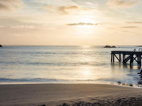 Boomer Beach Retreat - Pet-Friendly - WiFi - Pubs and Clubs 3