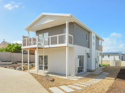 Boomer Beach Retreat - Pet-Friendly - WiFi - Pubs and Clubs 0