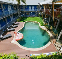 Bounce Cairns - Pubs and Clubs