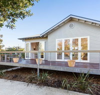 BOUTIQUE STAYS - Queen Adelaide - Go Out