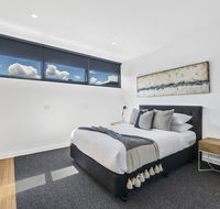 Brand new beachside studio apartment - Go Out