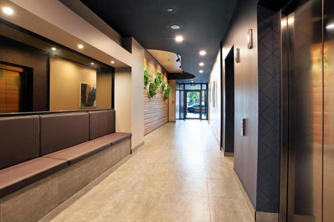 Brand New Stylish & Modern APT In South Brisbane - Go Out 1