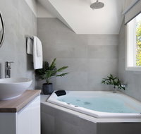 Briars Loft - Daylesford - Pubs and Clubs