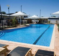Broadwater Mariner Resort - Pubs and Clubs