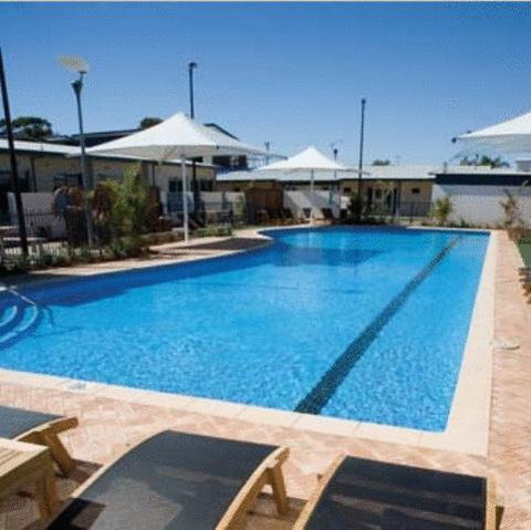 Broadwater Mariner Resort - Go Out 0