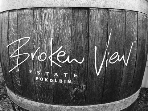 Broken View Estate - Pubs and Clubs 3