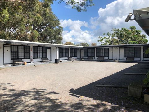 Budget Peninsula Palms Nelson Bay - Pubs and Clubs 1