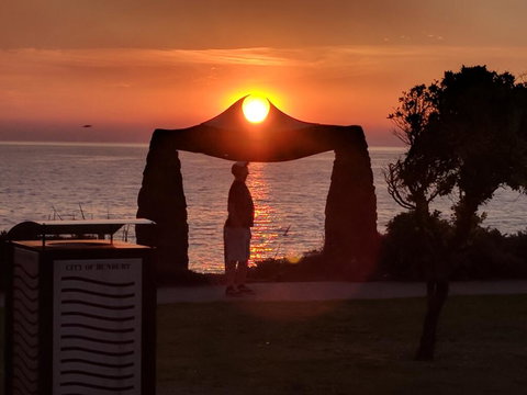 Bunbury's Most Convenient Location - Pubs and Clubs 2