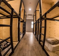 Bunk Inn Hostel - Pubs and Clubs