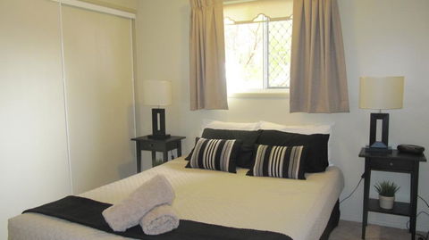 Bunya Vista Accommodation - Pubs and Clubs 1