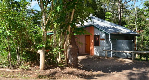 Bushland Cottages And Lodge - Go Out 0