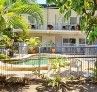 Cairns City Motel - Pubs and Clubs