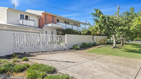 Campbell Cove - 60 Campbell Avenue - Go Out 3