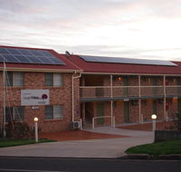 Canowindra Riverview Motel - Pubs and Clubs