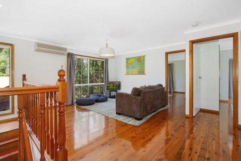 Canyon Walk House - On The Ovens River - Pubs and Clubs 3