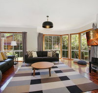 Canyon Walk House - On the Ovens River - Pubs and Clubs