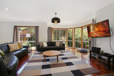 Canyon Walk House - On The Ovens River - Pubs and Clubs 0