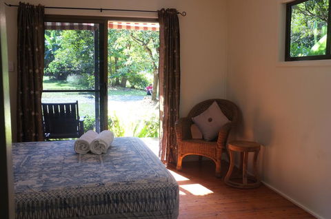 Cape Trib Farm - Pubs and Clubs 3