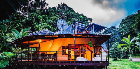 Cape Tribulation Holiday House - Pubs and Clubs 0