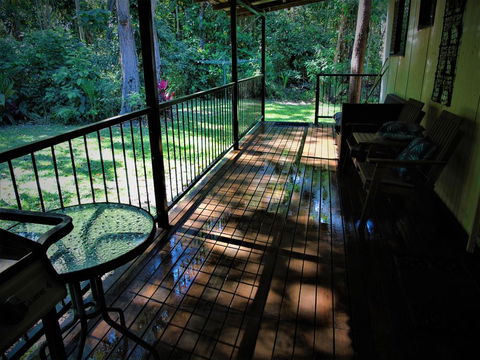 Cape York - Private Holiday House - Pubs and Clubs 1