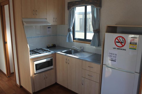 Capital Country Holiday Park - Go Out 3