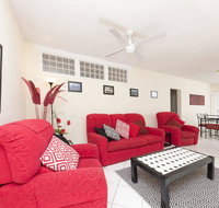 Carinya Gardens 15 - Go Out