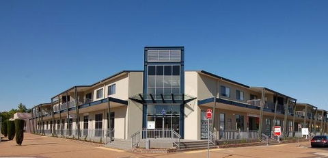 Centrepoint Apartments Griffith - Pubs and Clubs 0