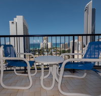 Centrepoint Resort - Pubs and Clubs