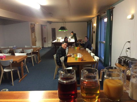 Chalet Jindabyne - Pubs and Clubs 1