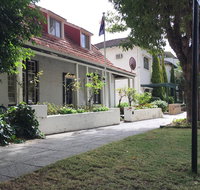 Charming Federation style home minutes from CBD - Pubs and Clubs