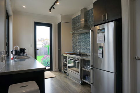 Chevignon - Pubs and Clubs 0