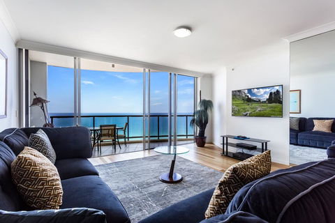 Chevron Renaissance By GCHS - Pubs and Clubs 2