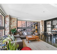 Chic warehouse apartment in hipster foodie hub - Go Out