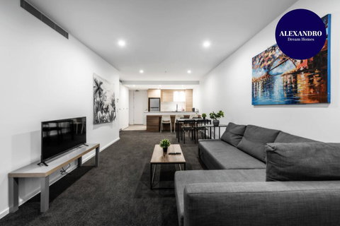 CITY APARTMENT And FREE CITY TOUR BUS NEARBY - Go Out 0